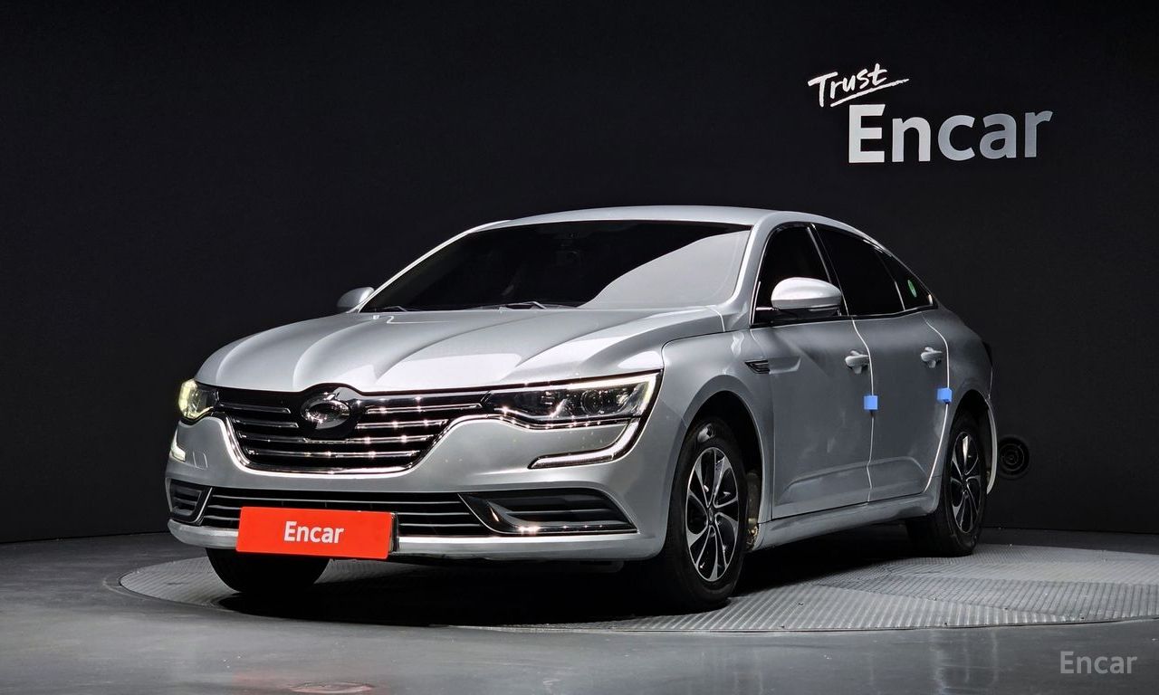 Renault SM6