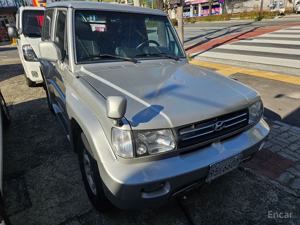 Hyundai Galloper