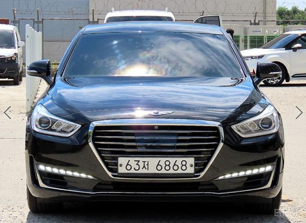 Genesis EQ900