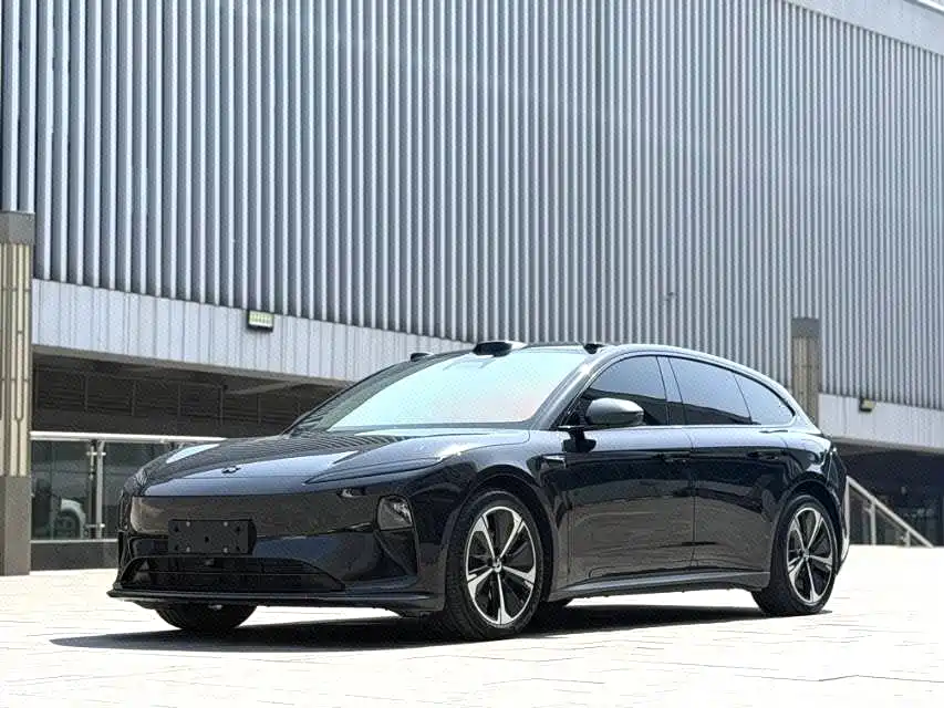 NIO ET5T