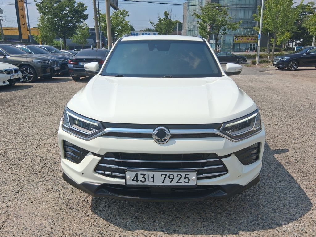 KG Mobility Korando