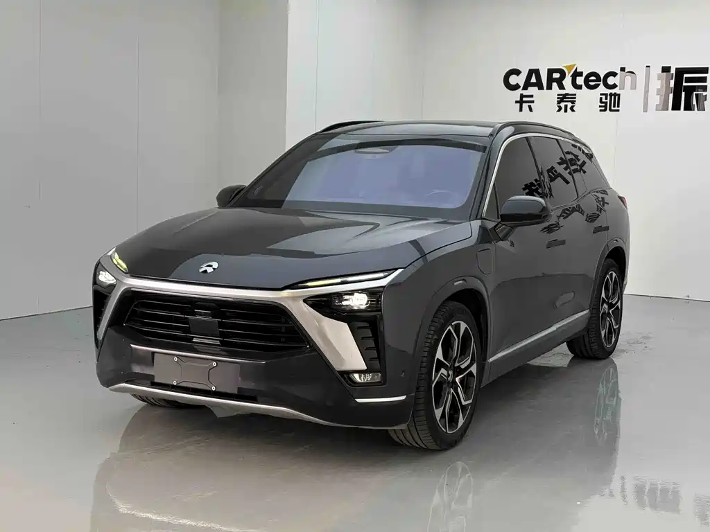 NIO ES8