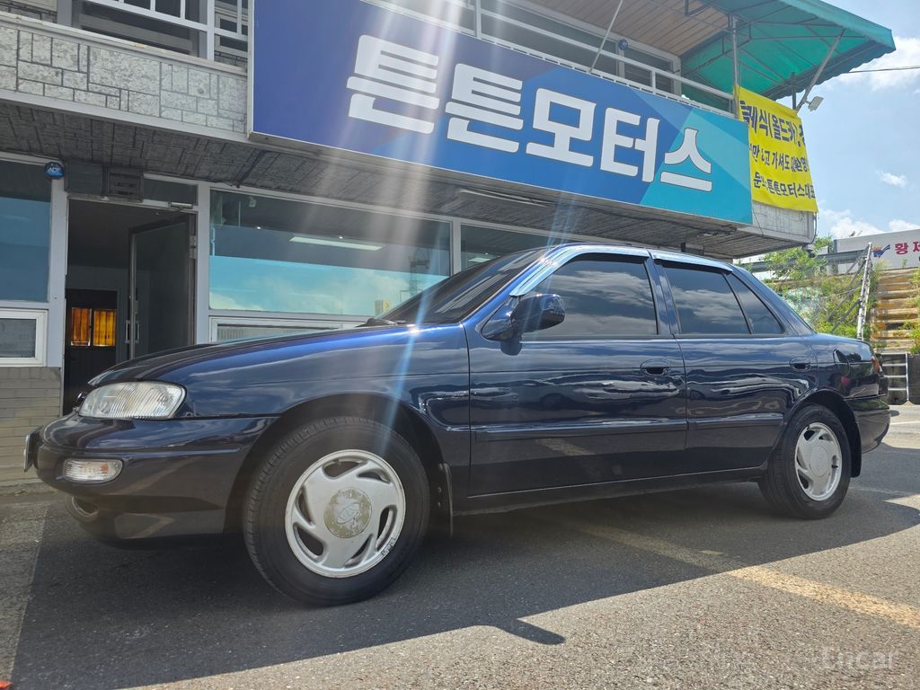 Kia Sephia
