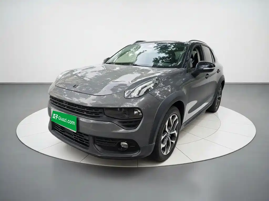 Lynk & Co 02