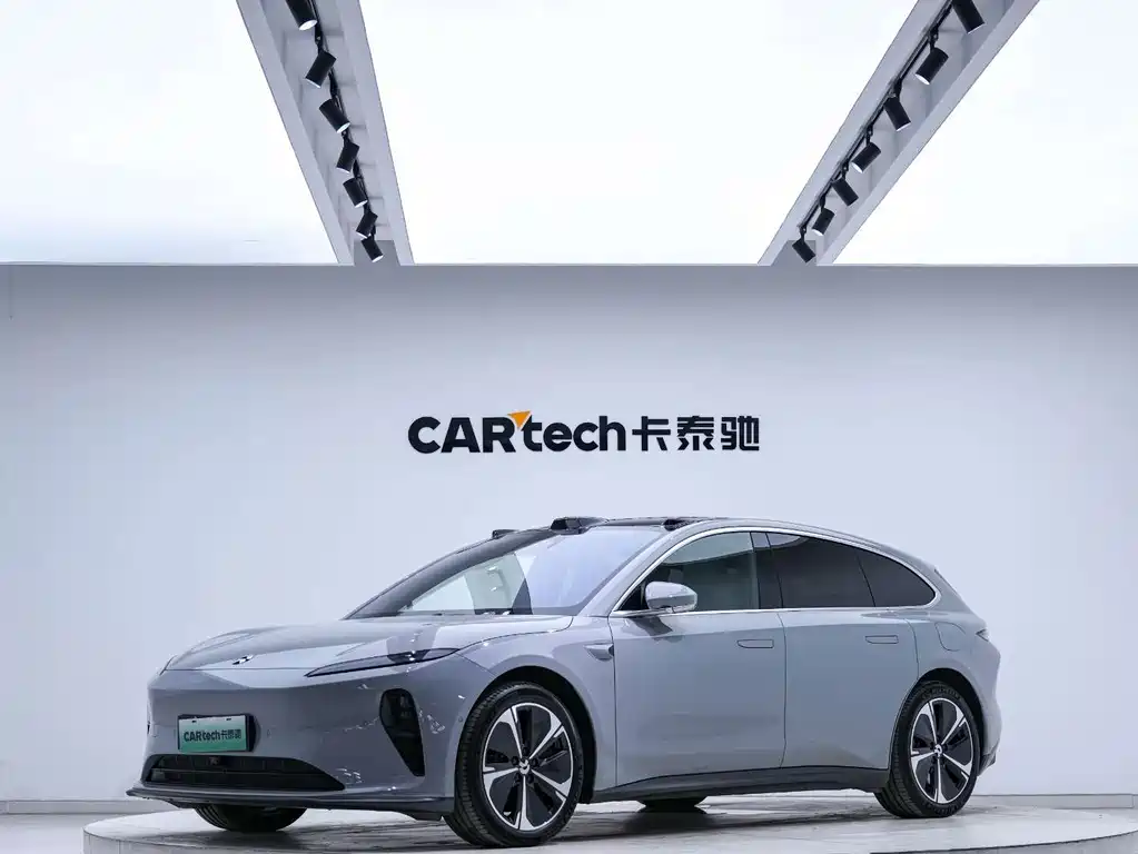 NIO ET5T