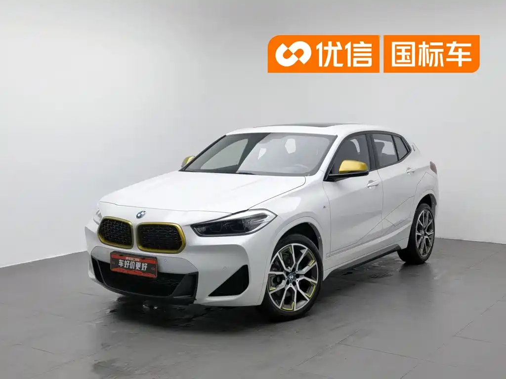 BMW X2