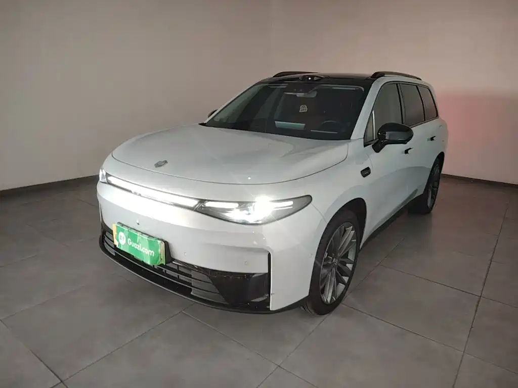 Leapmotor C16