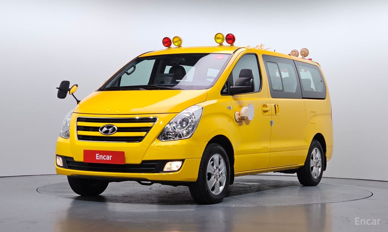 Hyundai Starex