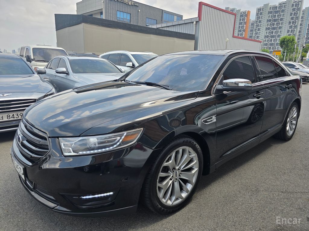 Ford Taurus