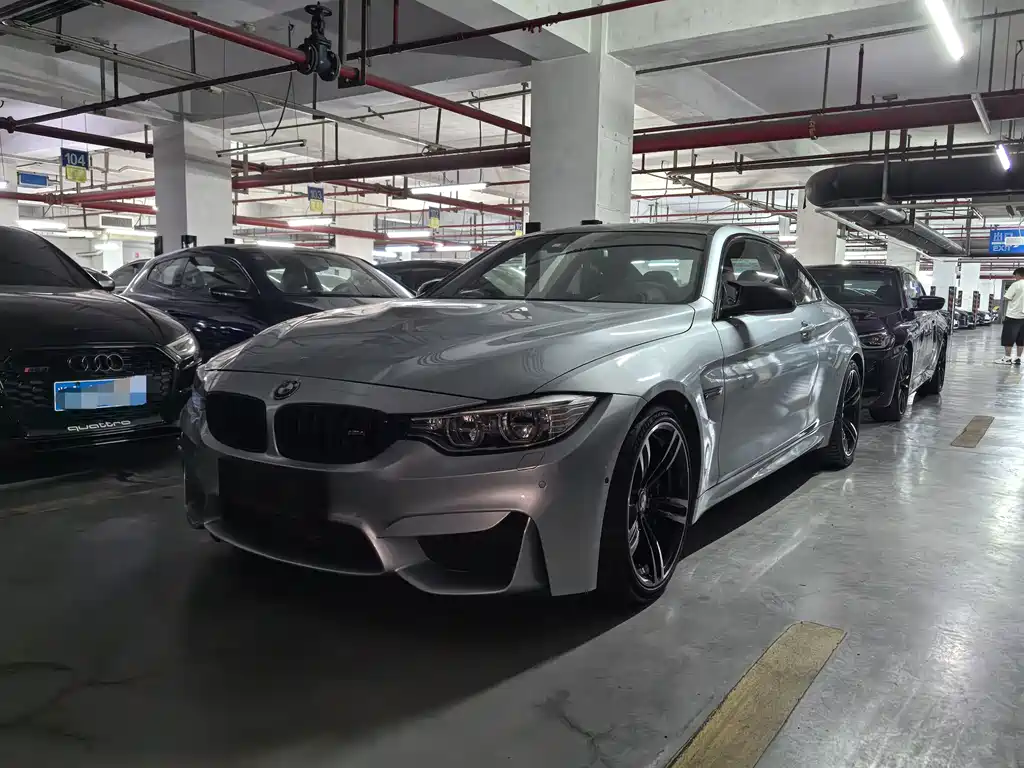 BMW M4