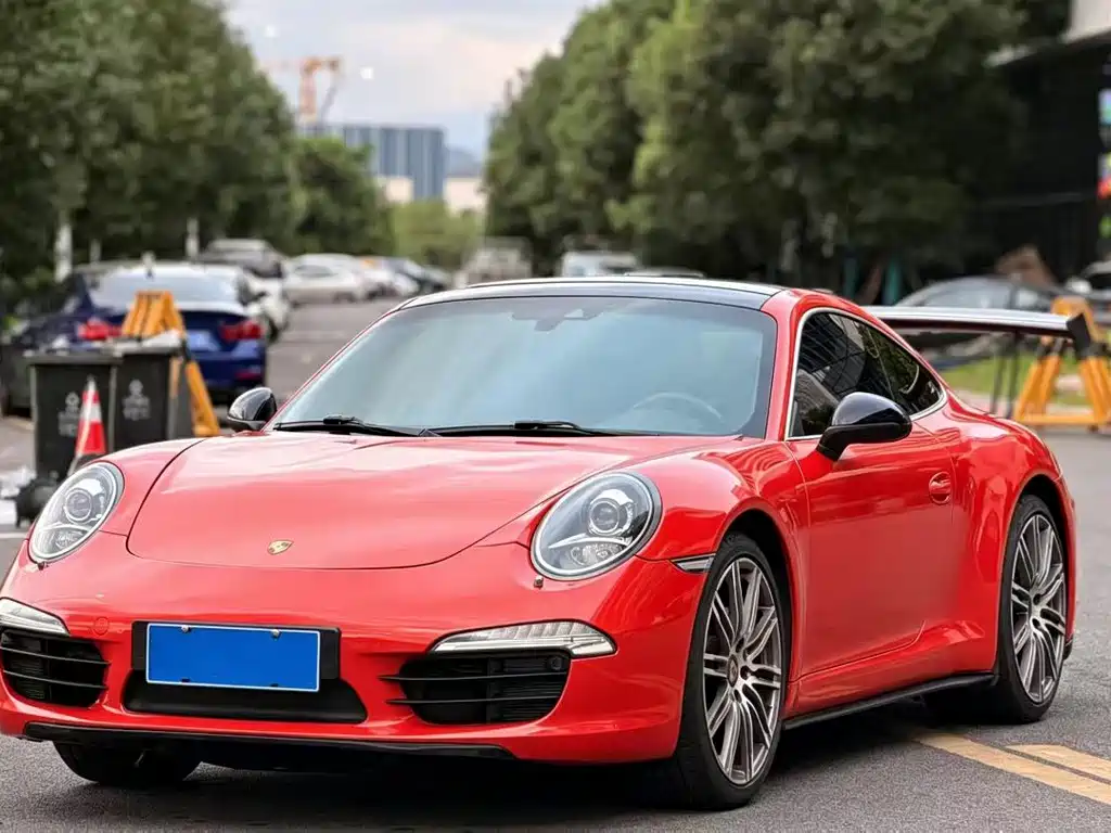 Porsche 911