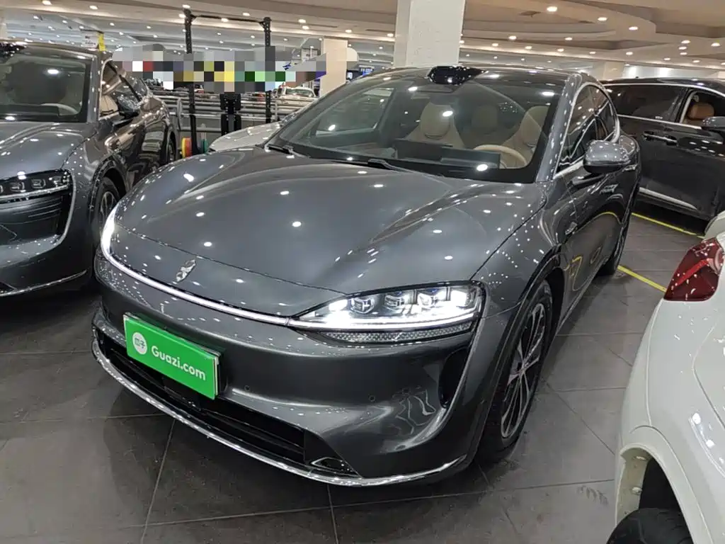 Luxeed R7