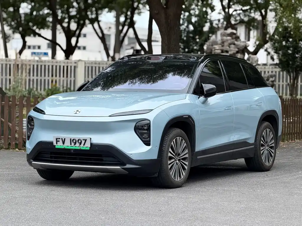 NIO ES7