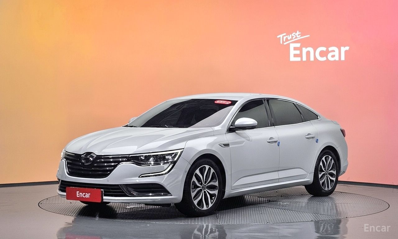 Renault SM6