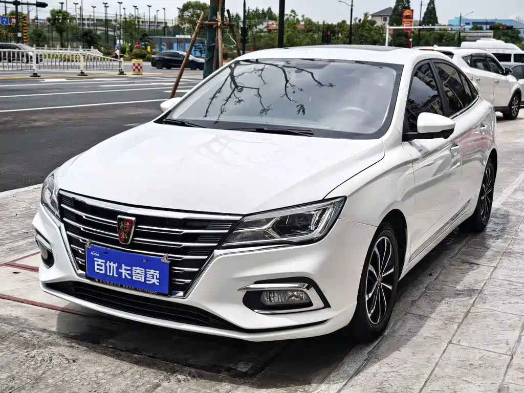 Roewe i5