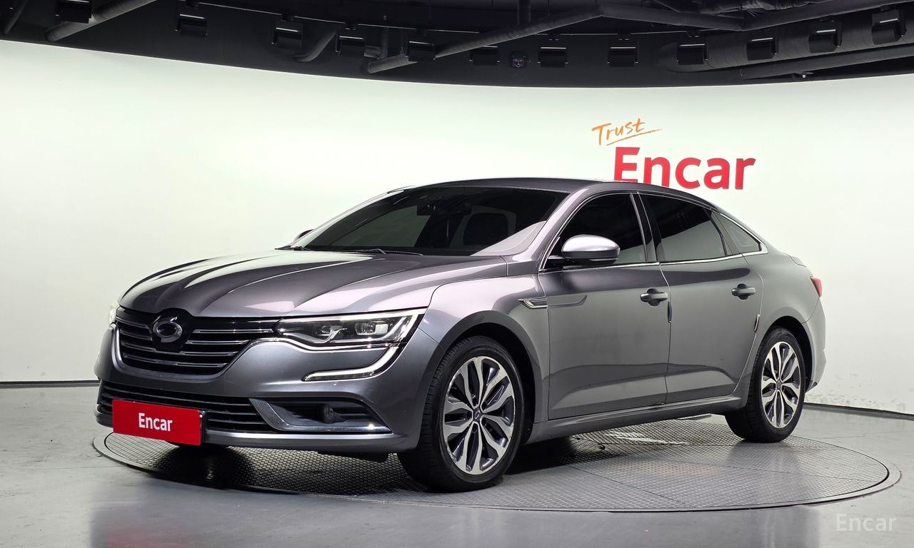 Renault SM6