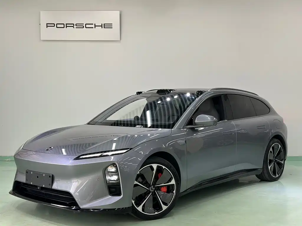 NIO ET5T