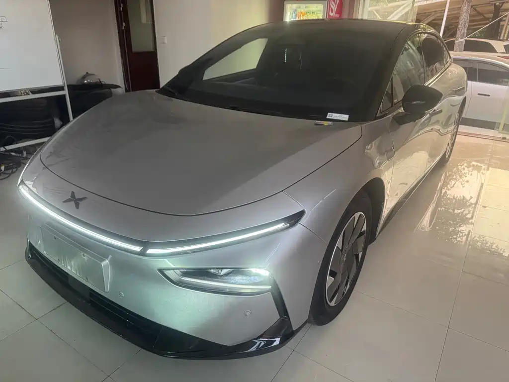 Xpeng P7
