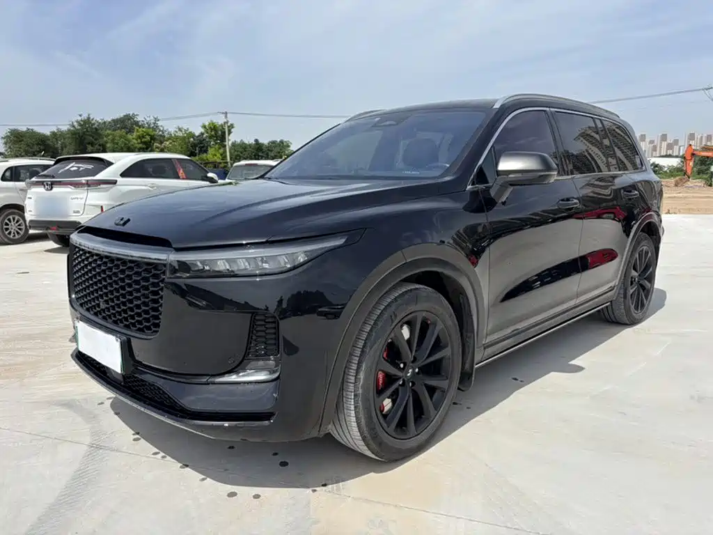 Li Auto ONE