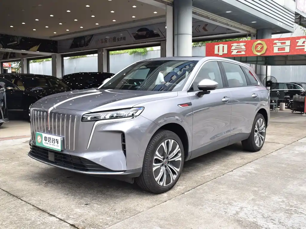 Hongqi HS6 PHEV
