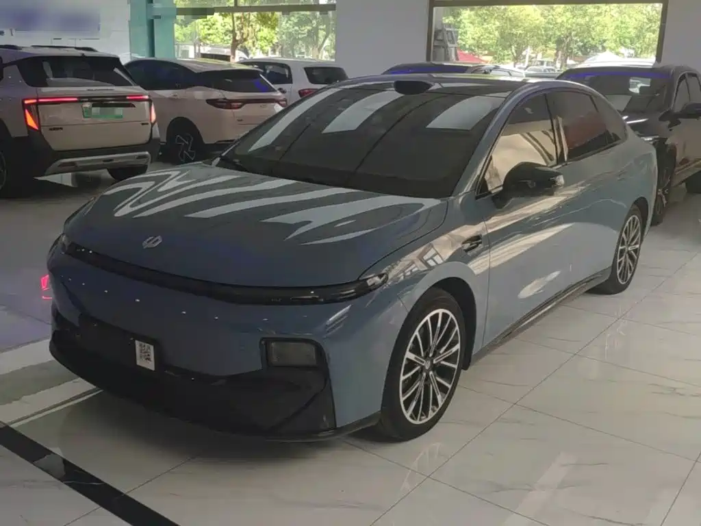 Leapmotor B01