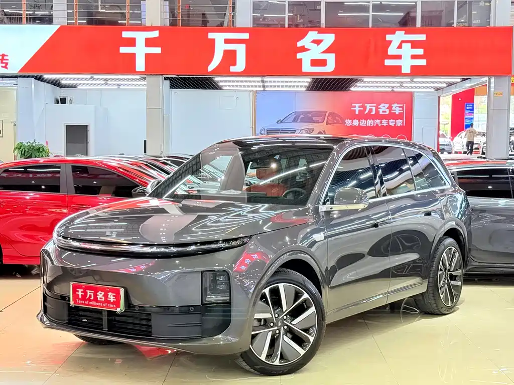 Li Auto L6