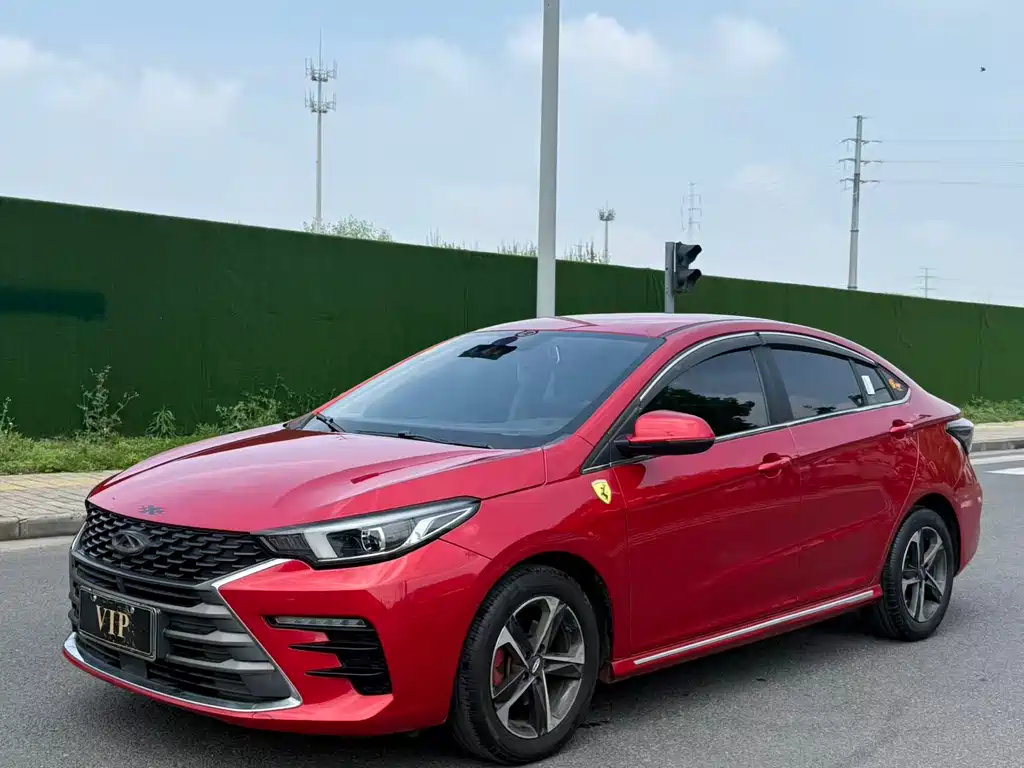 Chery 5 PLUS