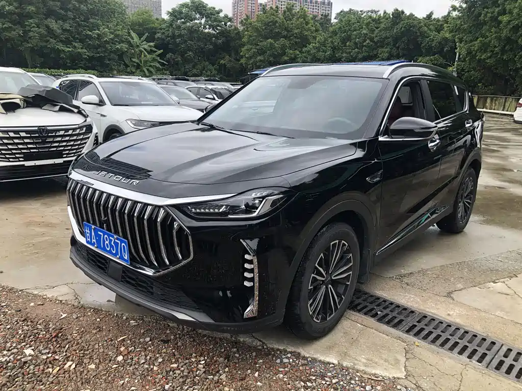 JETOUR X70 PLUS