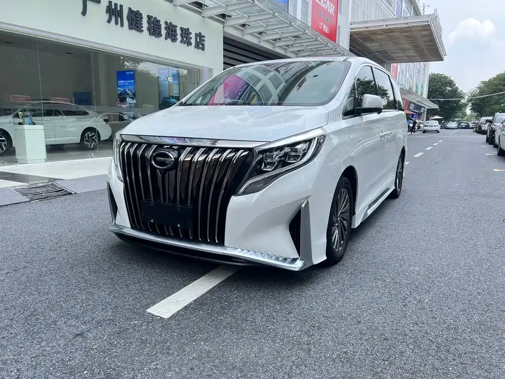 GAC M8