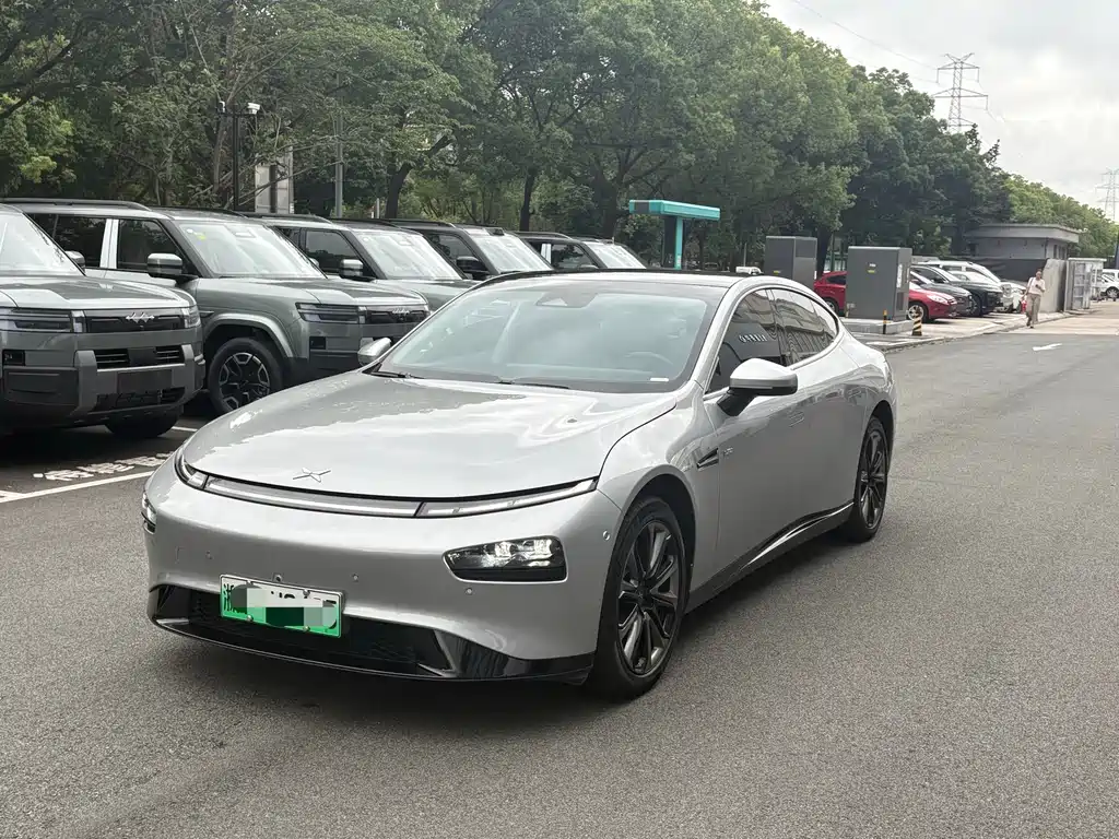 Xpeng P7