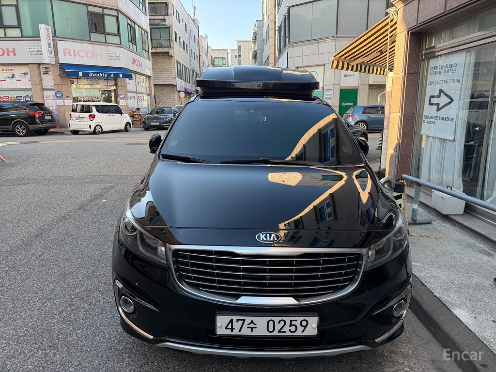 Kia Carnival