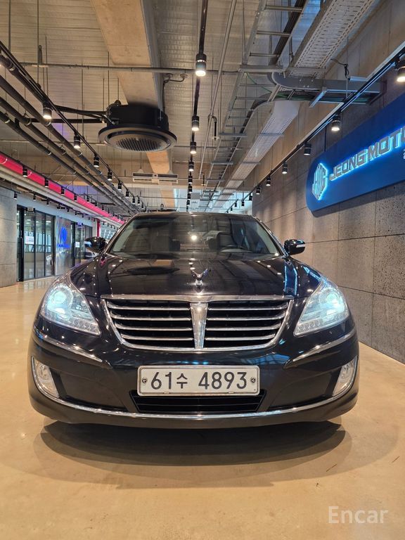 Hyundai Equus