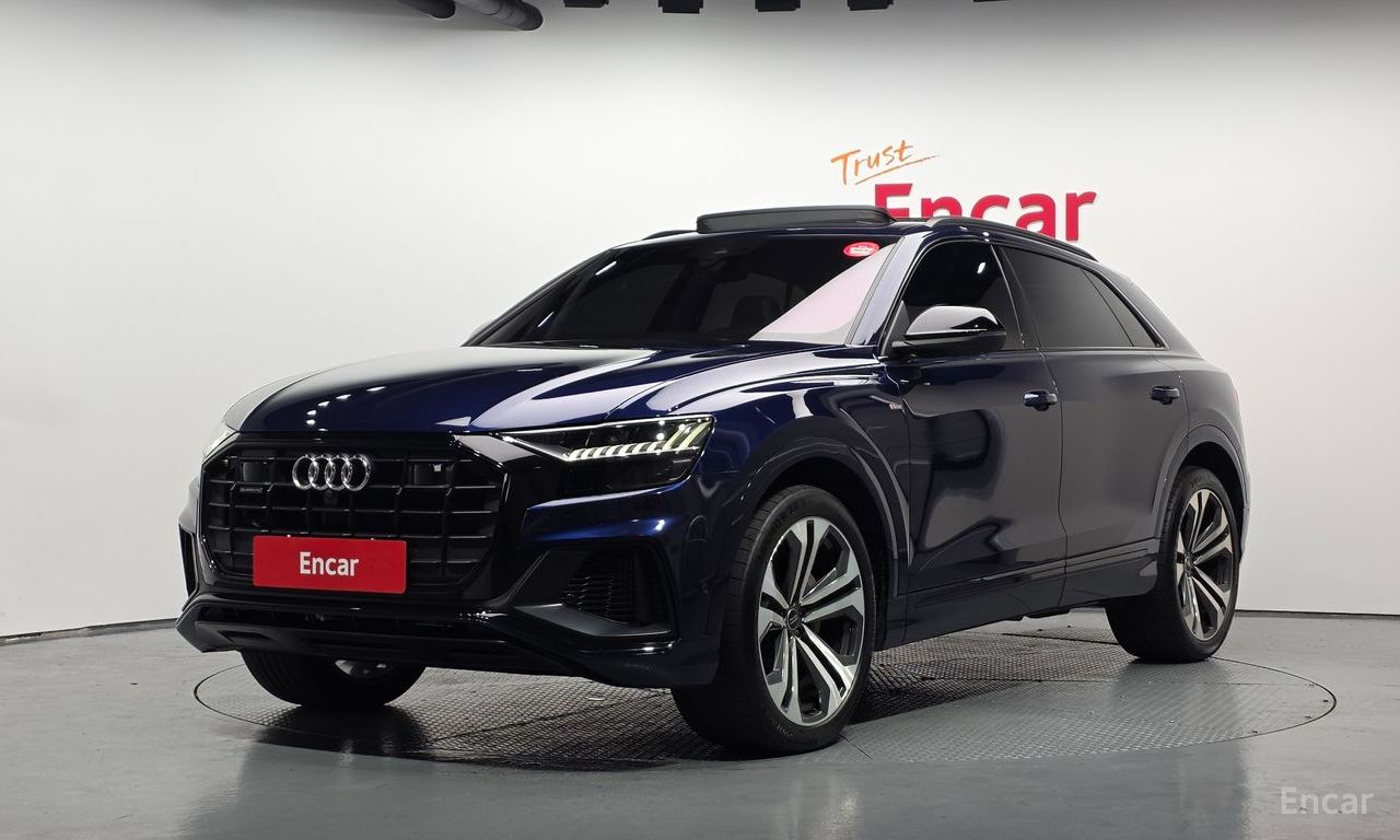Audi Q8