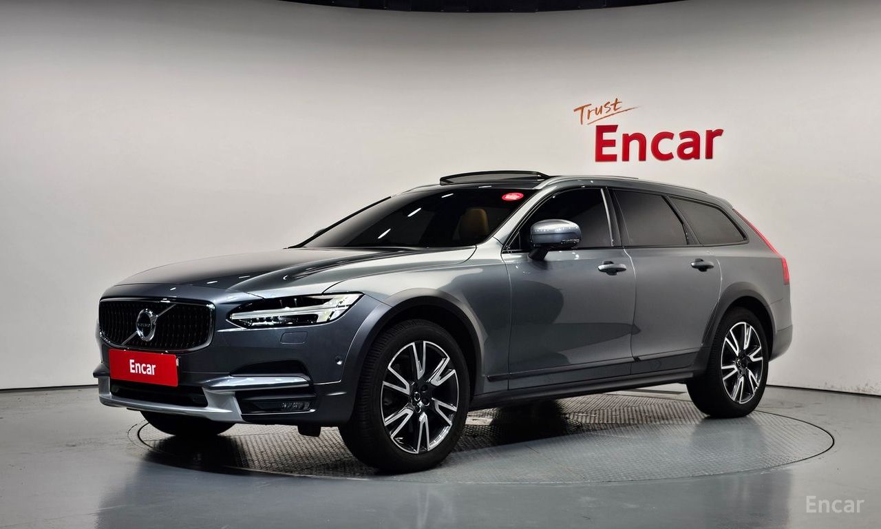 Volvo V90