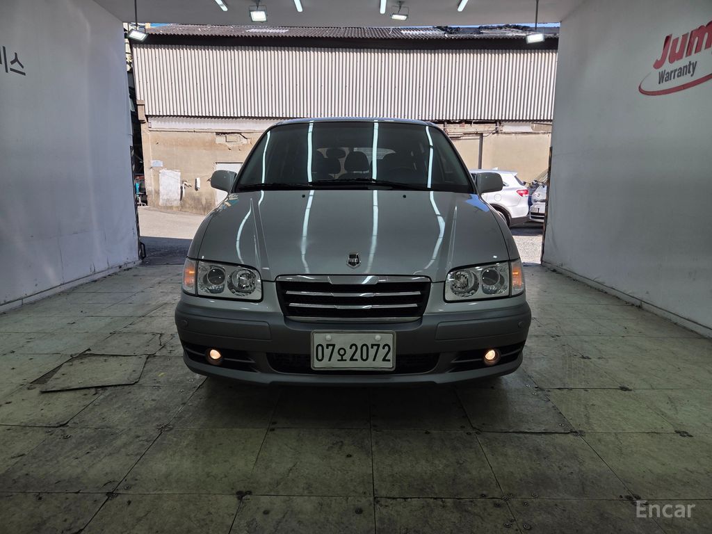 Hyundai XG
