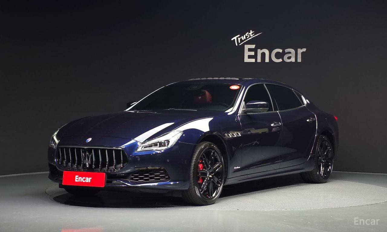 Maserati Quattroporte
