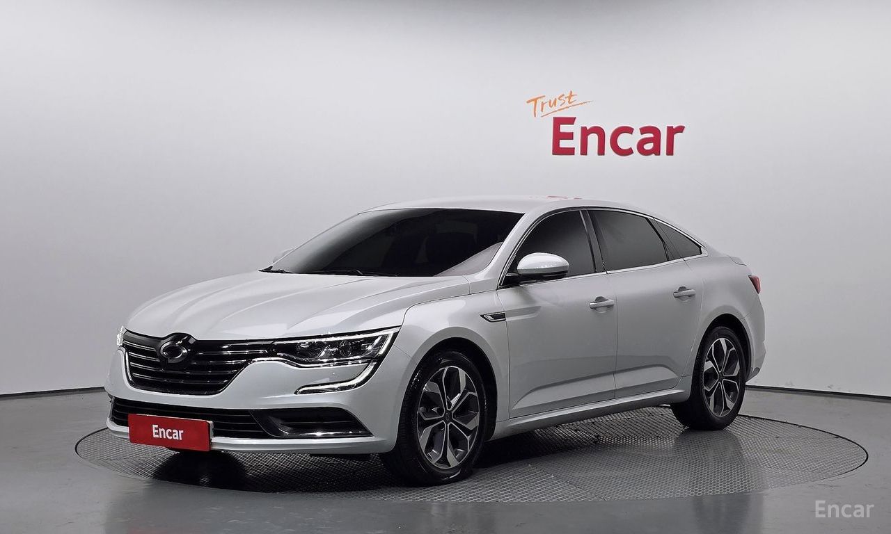 Renault SM6