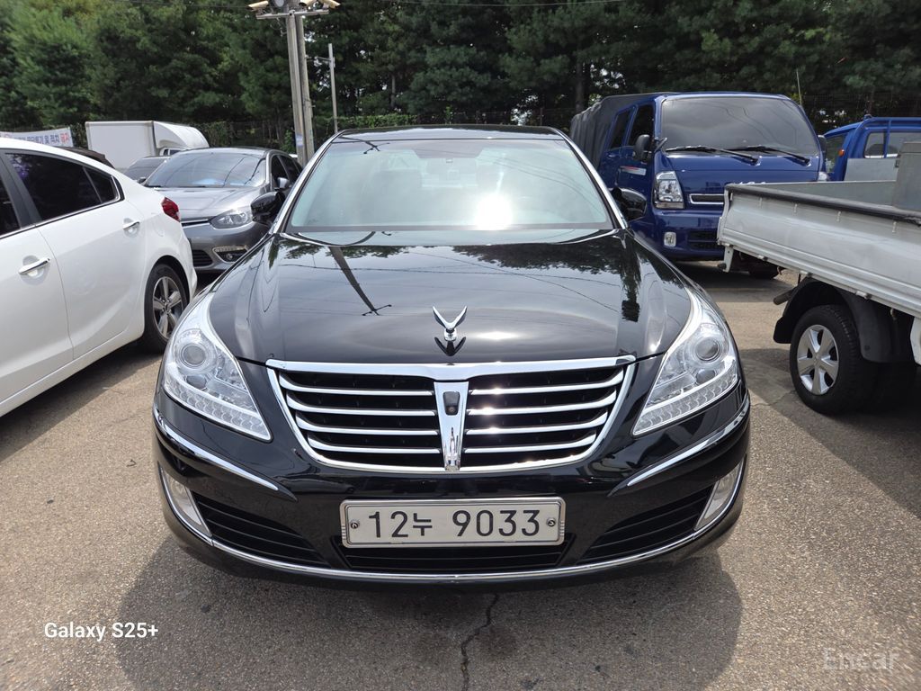 Hyundai Equus
