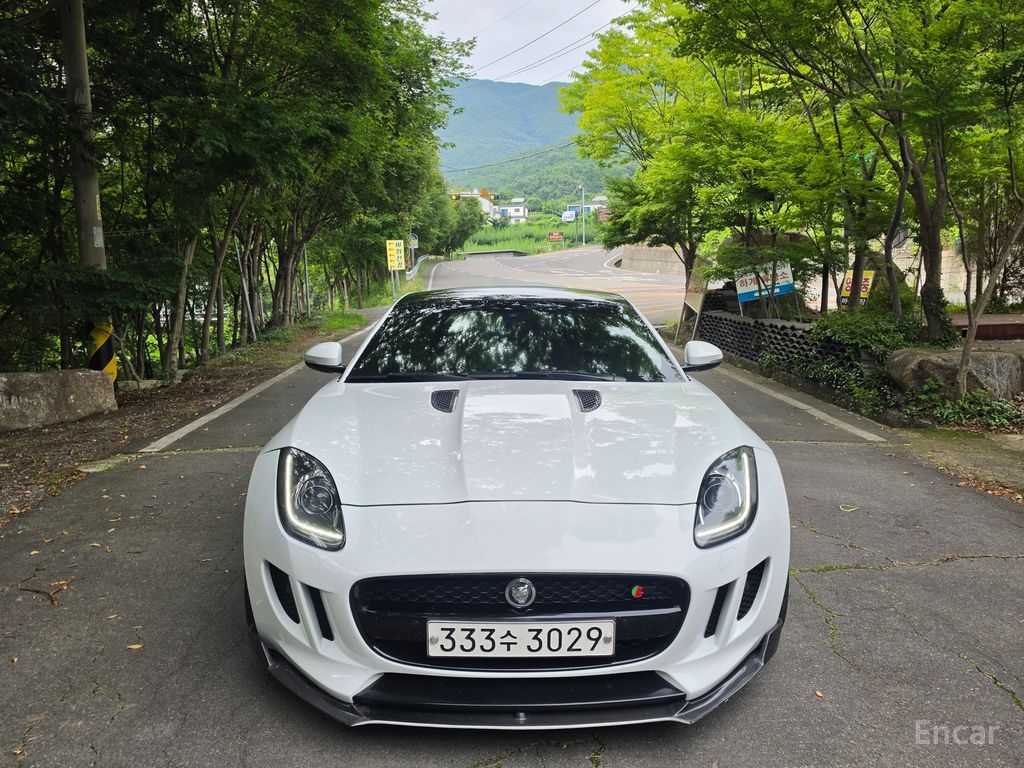 Jaguar F-Type