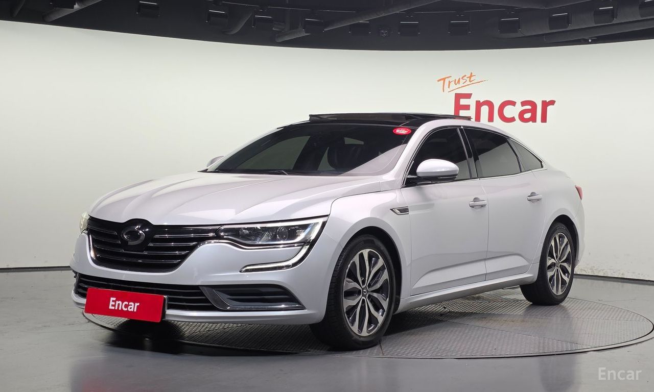 Renault SM6