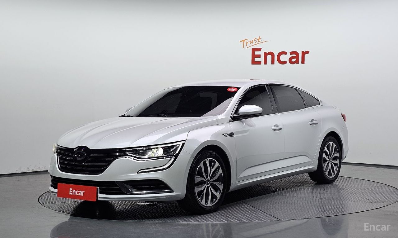 Renault SM6