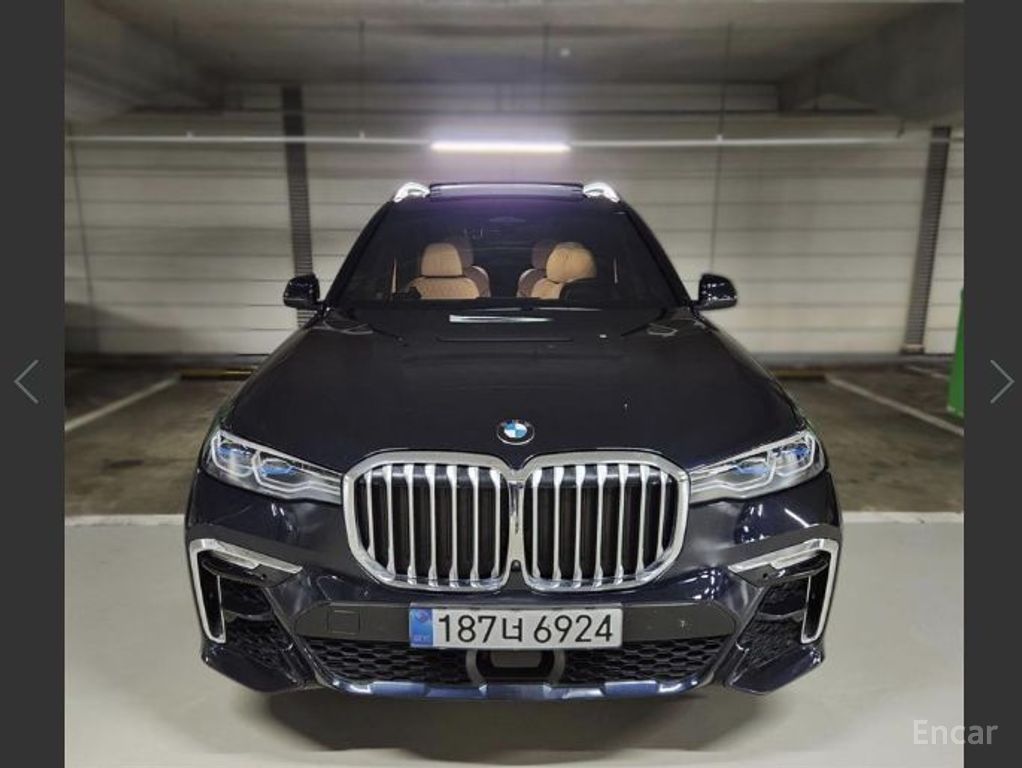 BMW X7