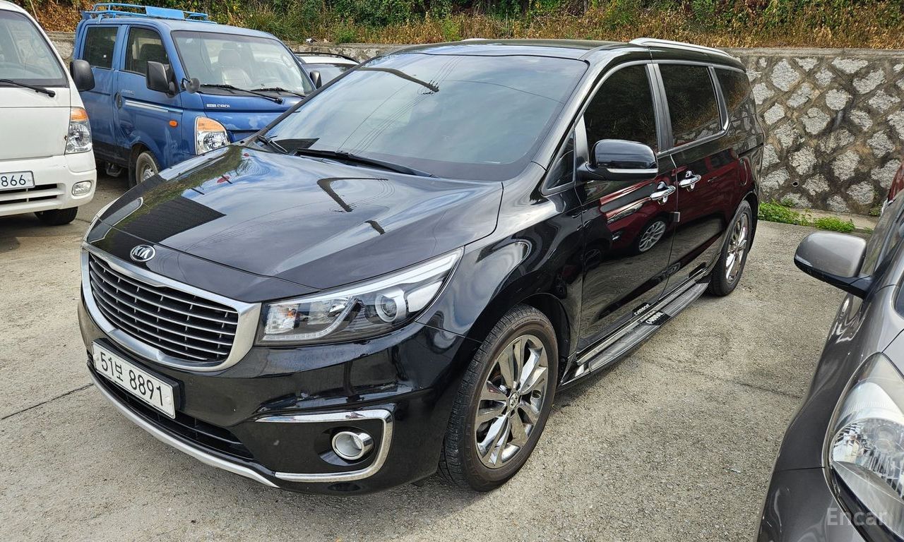 Kia Carnival