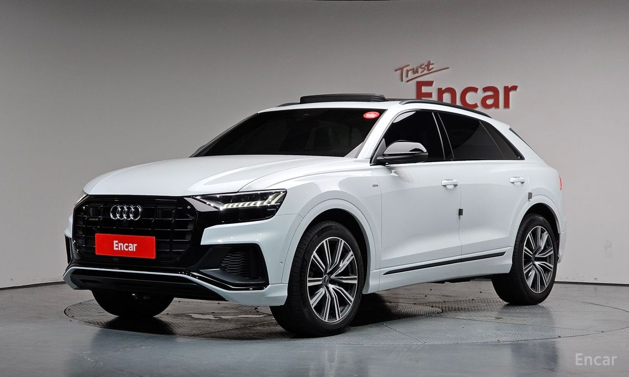 Audi Q8