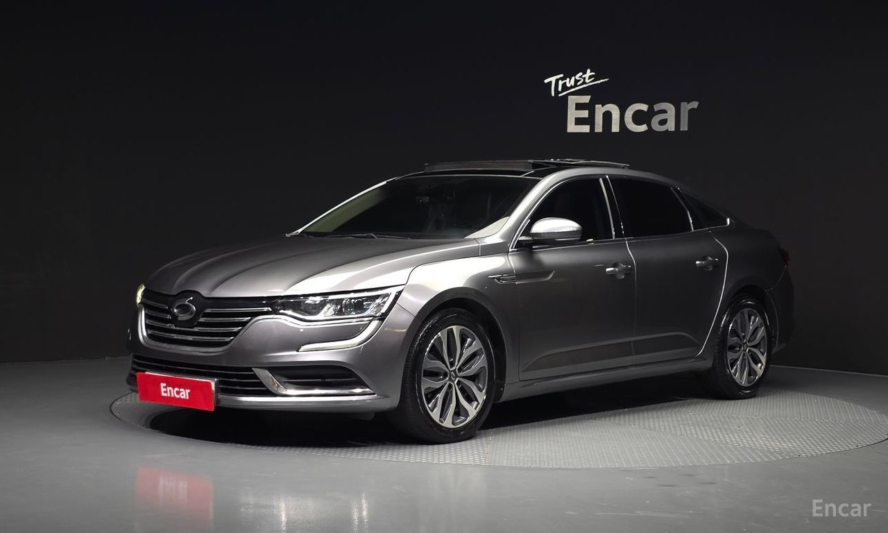 Renault SM6