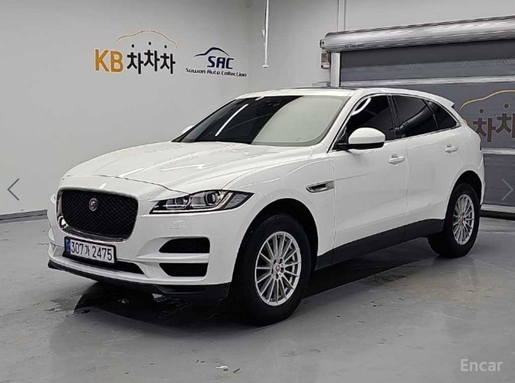Jaguar F-Pace