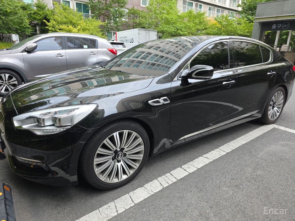 Kia K9
