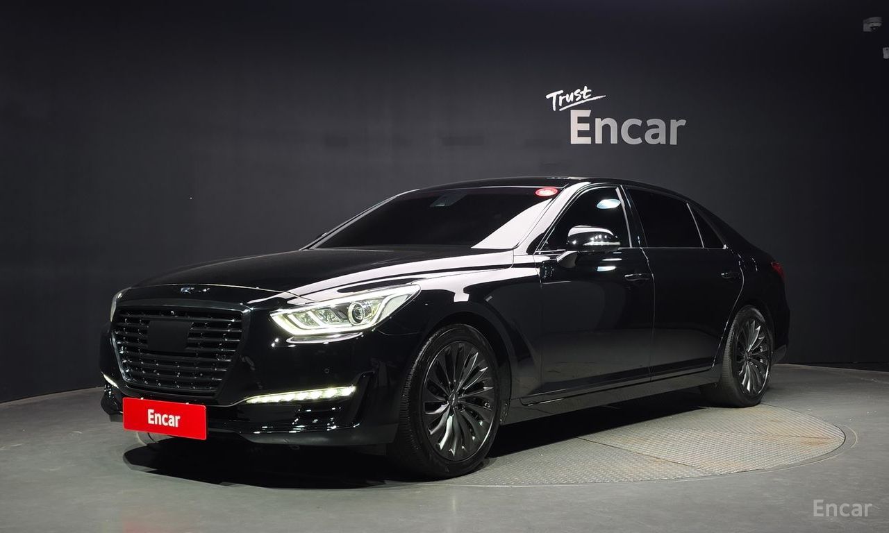 Genesis EQ900