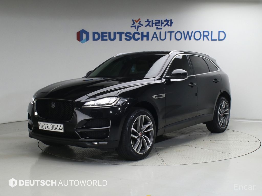 Jaguar F-Pace