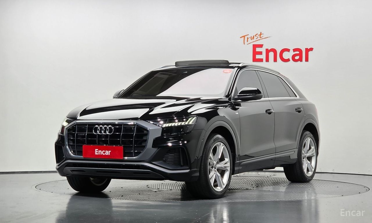 Audi Q8